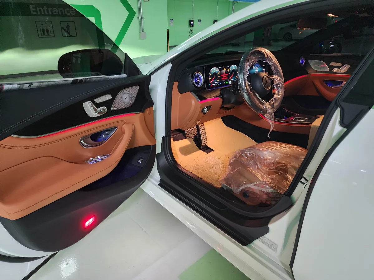 벤츠 CLS 실내 컨디션